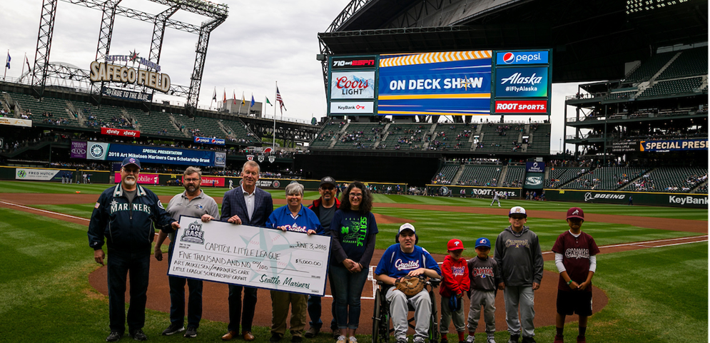 Receiving Mariners Art Mikelson Scholarship Grant!